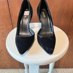 New Michael Kors Pumps